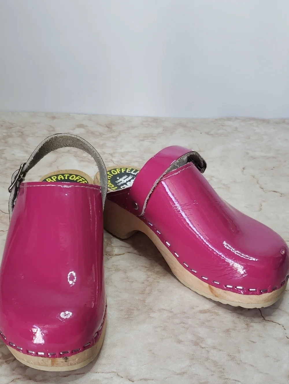 Torpatoffeln Hot Pink Patent Leather Wooden   Girls Clogs Size 28